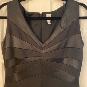 Gorgeous bodycon dress.